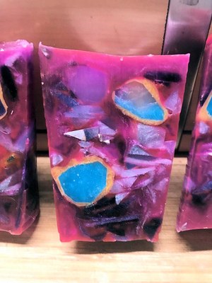Edelsteinseife_Pink