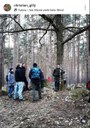 Umringt vom Fingerhut ist dies ein Kraftplatz für die Männer.
Inmitten des Dolmens eine kraftvolle Eiche.
Es ist immer wieder erstaunlich, mit zu erleben, was hier an tiefen Empfindungen an die Oberfläche drängt.